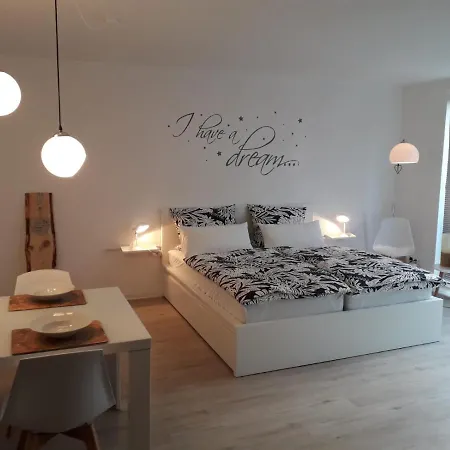 Moderne Ferienwohnung In Lippstadt Zentrum Buitenkant foto